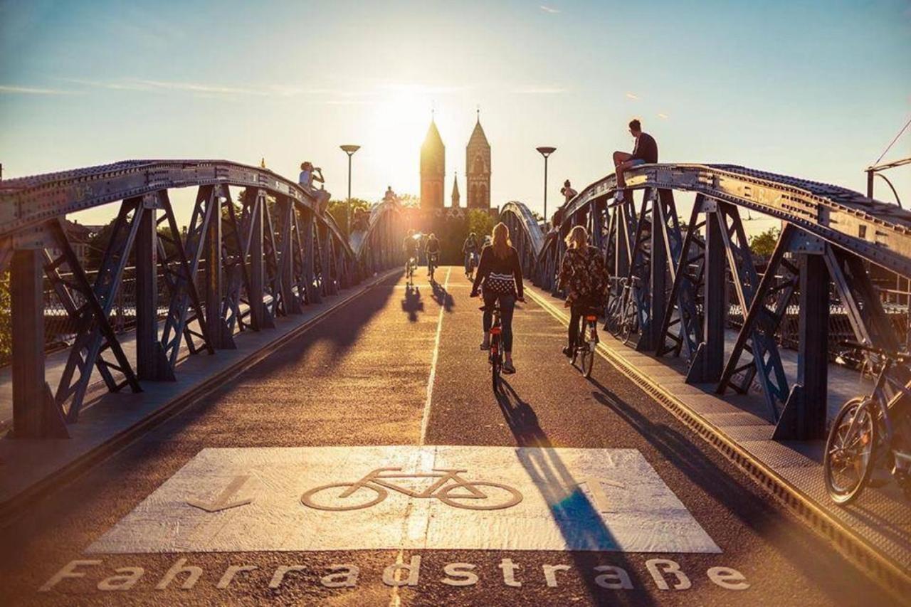 City Lux Apartment In Der Stadt Freiburg im Breisgau Eksteriør bilde